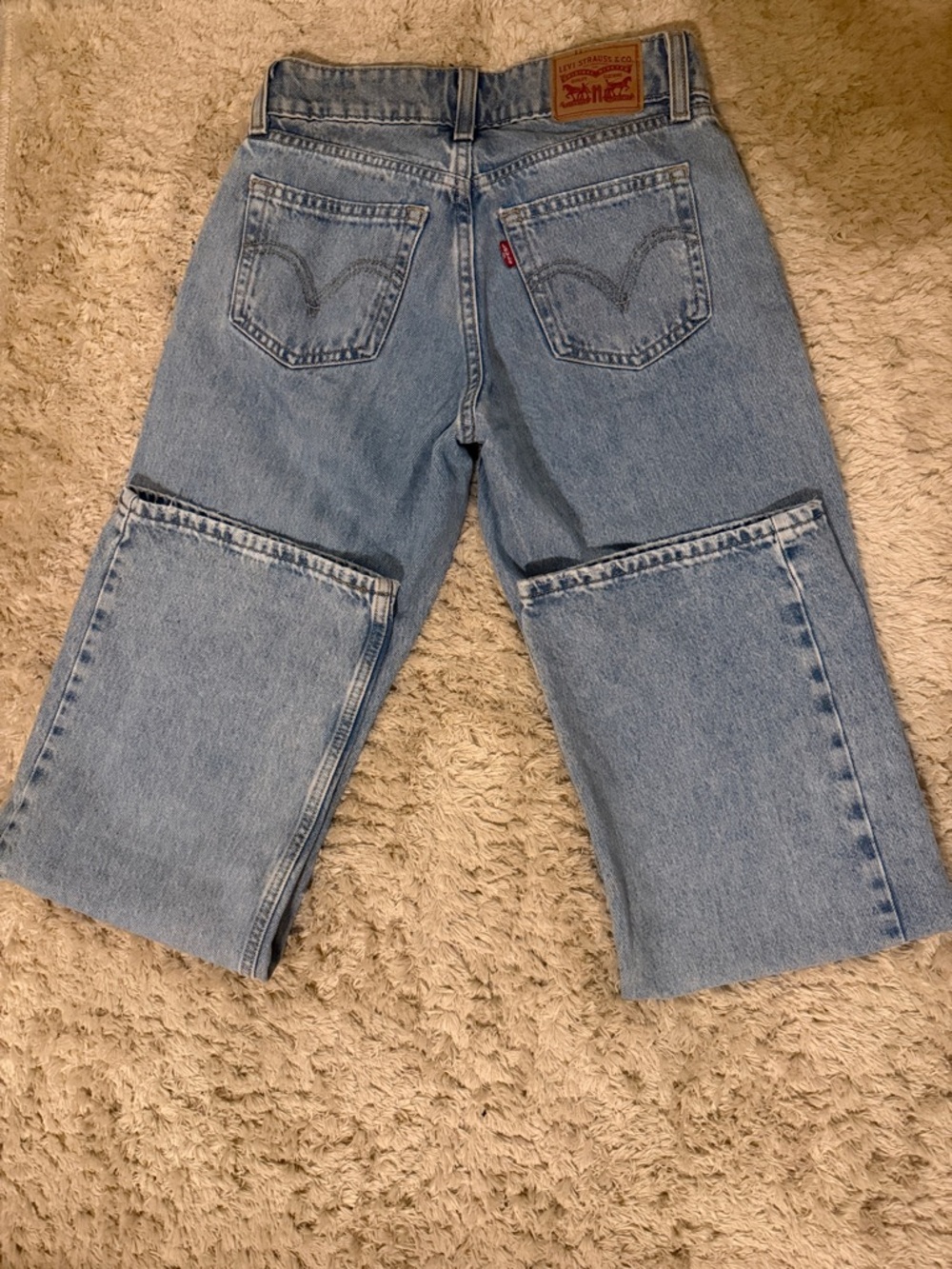Levi's Light Blue Wide Leg Jeans with Knee Patch - Picture 2 of 5